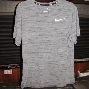 Nike Men's Dri-Fit Running Shirt Grey Large